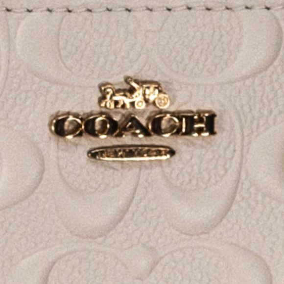 Coach 67555 White corner-zip wristlet NWT - Picture 7 of 8
